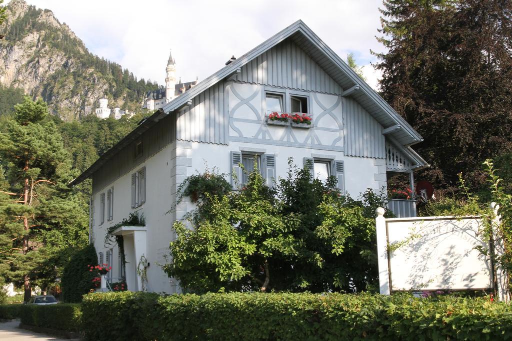 Romantic-Pension Albrecht - Since 1901 Hohenschwangau Exteriör bild